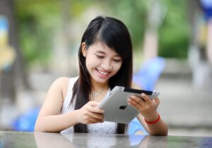 Money Questions to Ask on Your College Visits