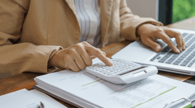 Do Flat-Fee Advisors Save You More in the Long Run?