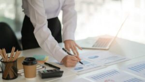Managing Your Retirement Plan and Withdrawals During a Stock Market Decline